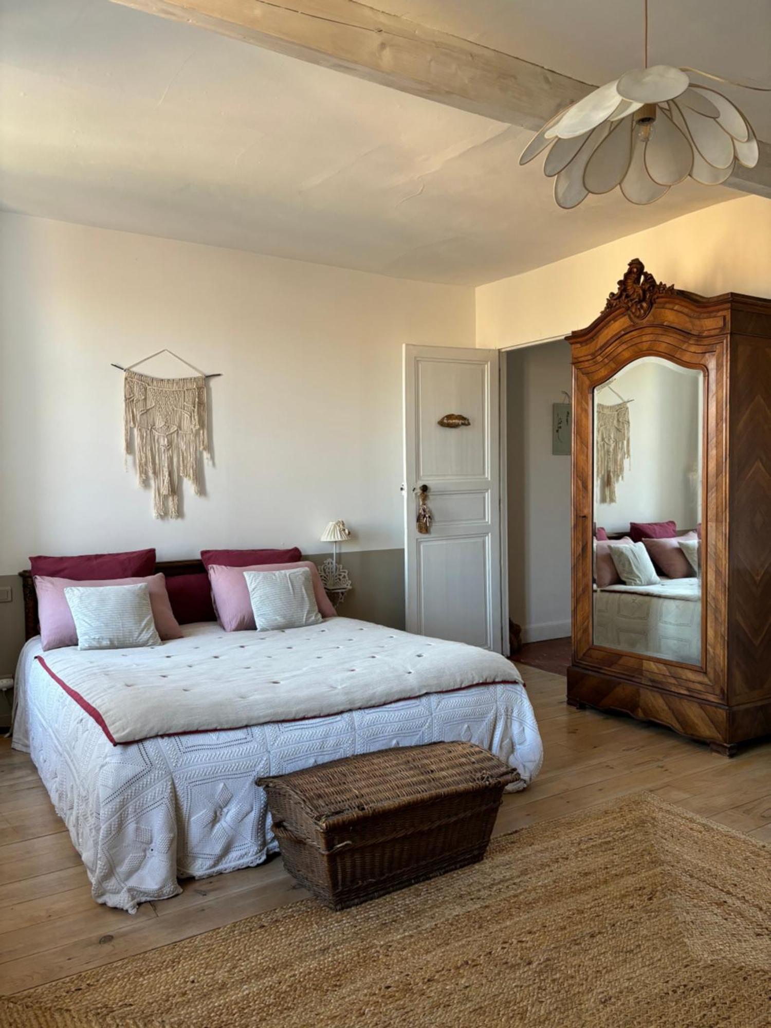 Le Logis Blanc Bed&Breakfast Coursan Exterior photo